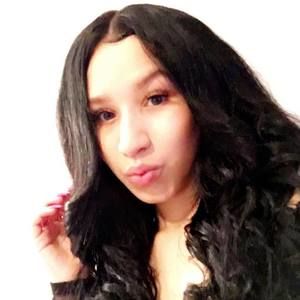 Meet your Posher, Brittani